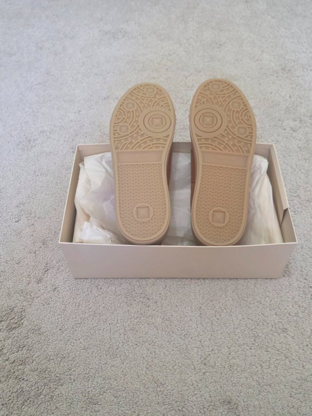 VALENTINO GARAVANI Upvillage Perforated Sneaker Roasted 44 - Picture 9 of 12